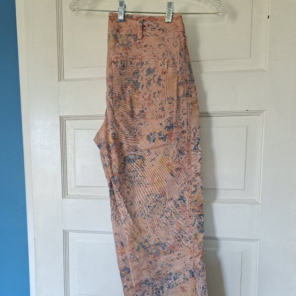 Anthro Pilcro The Wanderer Pants. Sz 29 | 10 - Lt Pink Floral. Utility Pant. - Picture 2 of 4